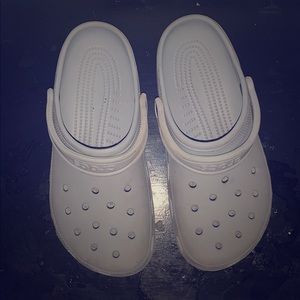 Gray crocs